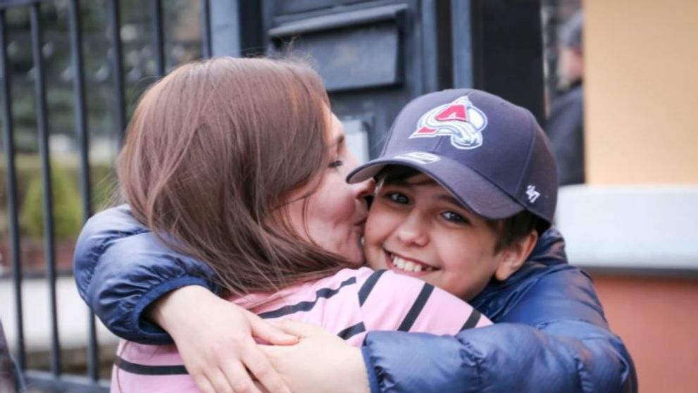 Băiețelul de 11 ani din Ucraina care a trecut singur granița în Slovacia, reunit cu familia sa