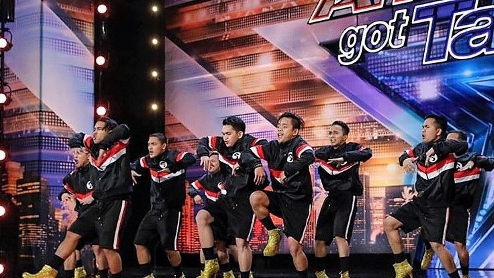 L-au copiat pe Emil Rengle? Cine sunt pustii care danseaza pe tocuri la America’s got talent