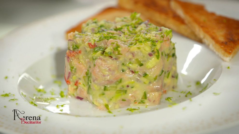 Arena Bucatarilor: Tartar de somon cu avocado si castravete
