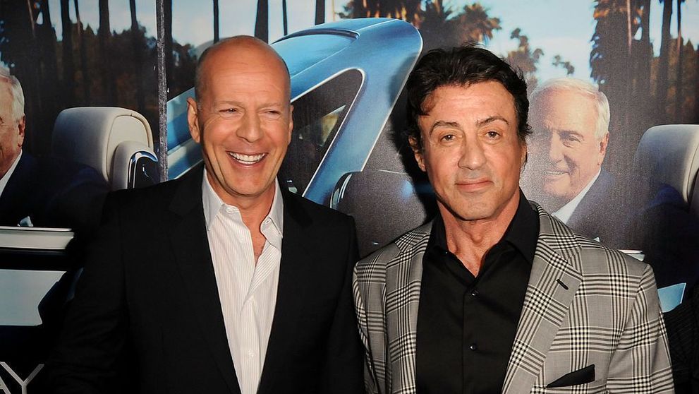 Sylvester Stallone, vești triste despre starea de sănătate a lui Bruce Willis: “Trece prin momente foarte dificile”