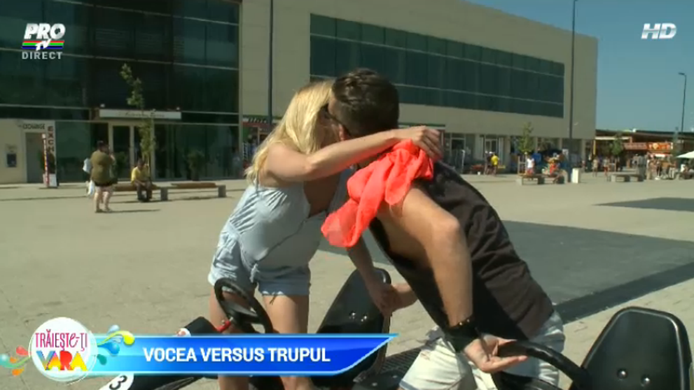 Vocea versus trupul