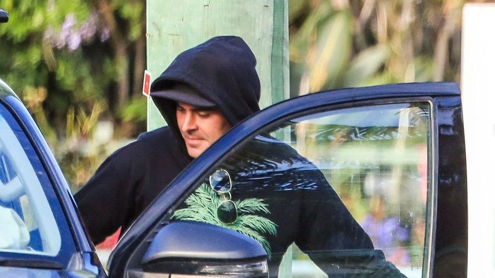 Zac Efron a revenit la fizicul plin de mușchi. Cum arată actorul după ce s-a retras în Australia pe timpul pandemiei