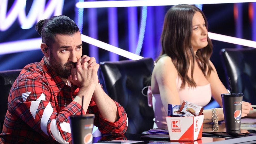 Raluka: „Iubesc oamenii ca tine”. Românii s-au bucurat de show-ul SuperStar România!