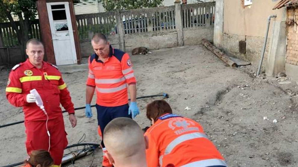 Un bărbat de 55 de ani din Teleorman a murit după ce a căzut într-o fântână adâncă de 10 metri