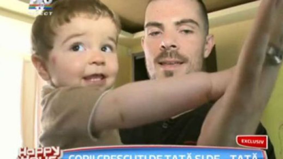 EXCLUSIV! Cum isi cresc copiii celebrul cuplu Perry Zizzi si Lestat Monroe! VIDEO