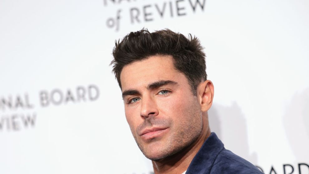 În ce stare se află acum Zac Efron după ce s-a accidentat în vacanța din Ibiza. Actorul a publicat o fotografie imediat după ce a ieșit din spital