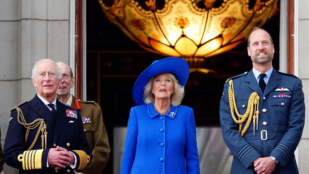 Prințul William și Regele Charles ar fi început lupta pentru coroană. În timp ce actualul monarh nu vrea să renunțe la tron, fiul cel mare ar încerca să preia puterea cât mai repede: „Are potențialul de a sfâșia tapiseria monarhică”