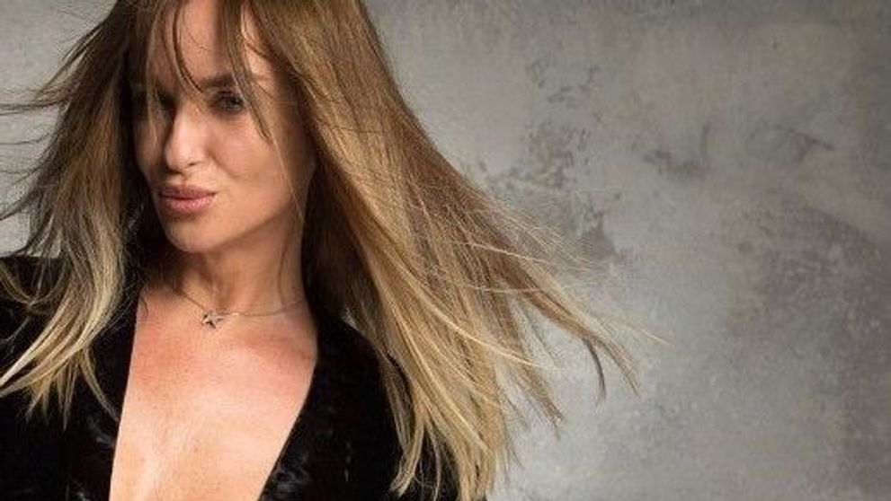Tania Budi a împlinit 51 de ani. Fanii: „Arăți ca o puștoaică de 18 ani