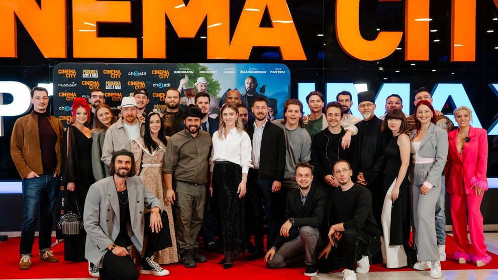 Eveniment de gală la București: Moldovenii de la 3Chestii au sărbătorit alături de vedete lansarea primului lor film: „Pădurea este a mea”