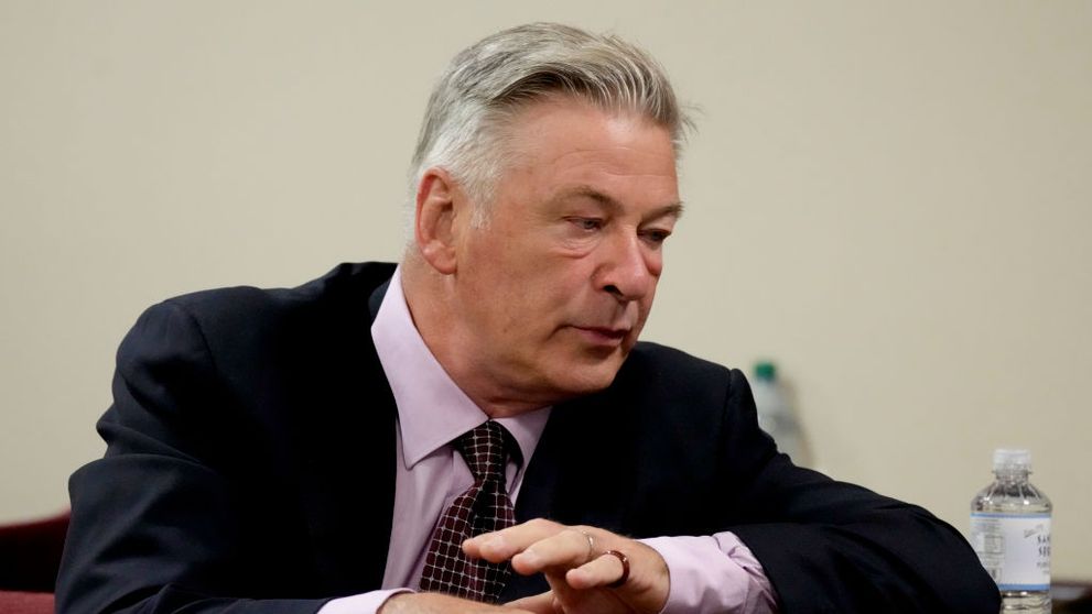 Mesajul șocant pe care Alec Baldwin i l-a trimis soției sale la o zi după ce a împușcat-o accidental pe Halyna Hutchins pe platoul de filmare