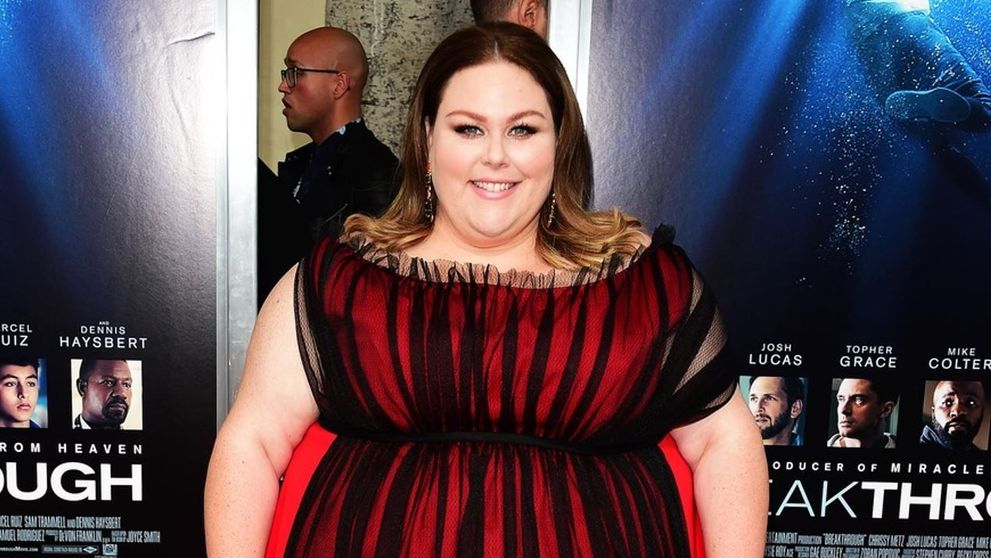 Cum a reușit actrița Chrissy Metz să slăbească aproape 50 de kilograme