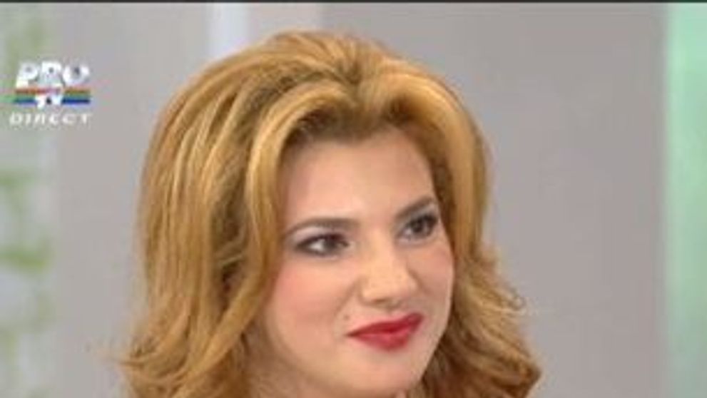 Mihaela Borcea: In fiecare dimineata Cristi Borcea isi pune masca pe fata