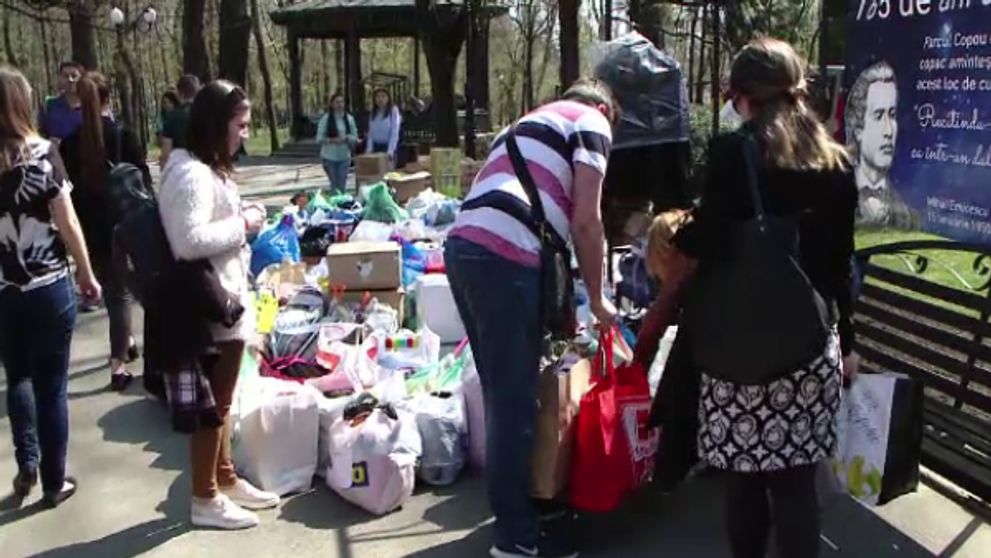 Ajutor nesperat pentru mai multe familii sarmane din Iasi. Oamenii darnici s-au mobilizat pe retelele de socializare