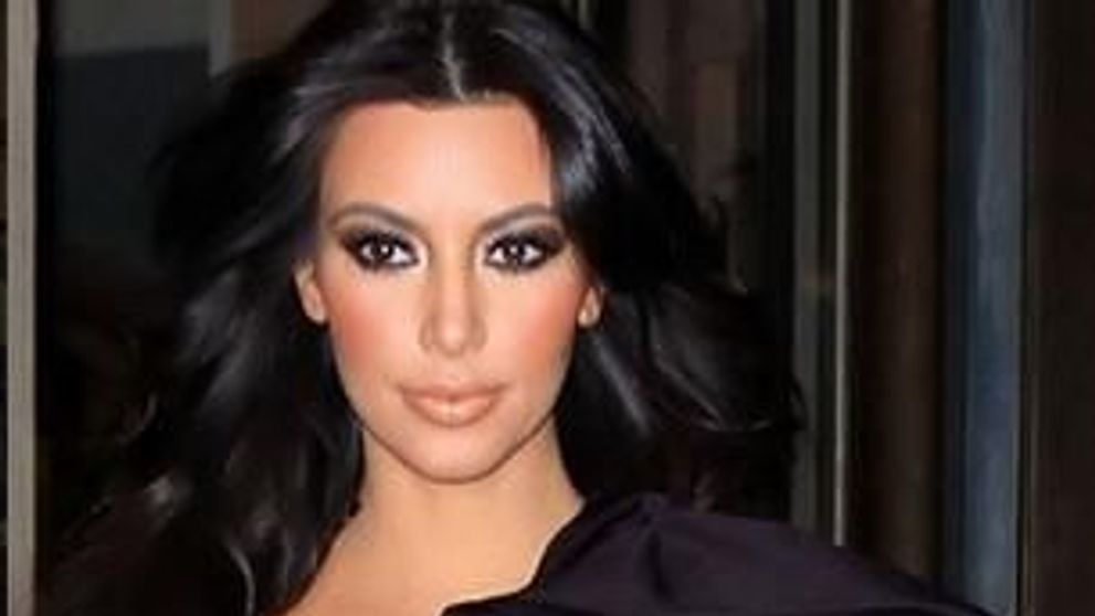 Sexy si elegant: un umar dezgolit! FOTO