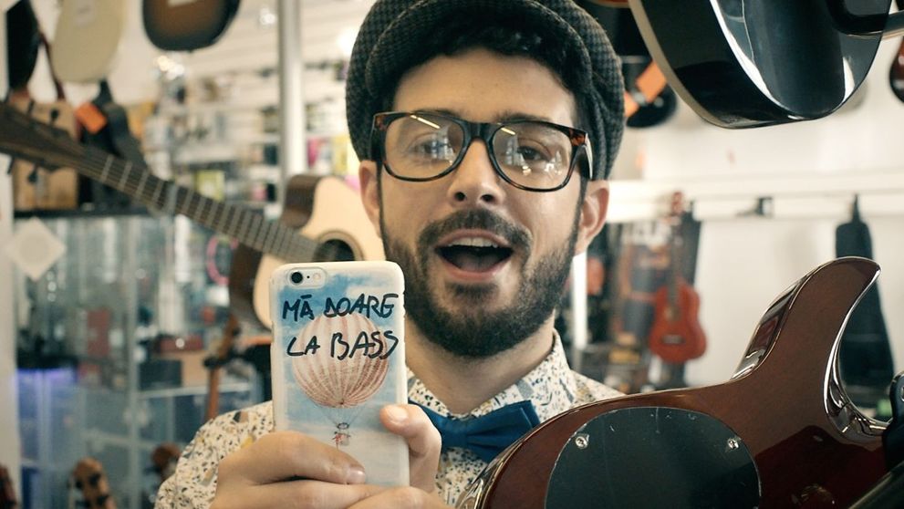 Marius Moga lanseaza “Ma doare la bass” impreuna cu Shift si What’s Up. Ascult-o si tu!