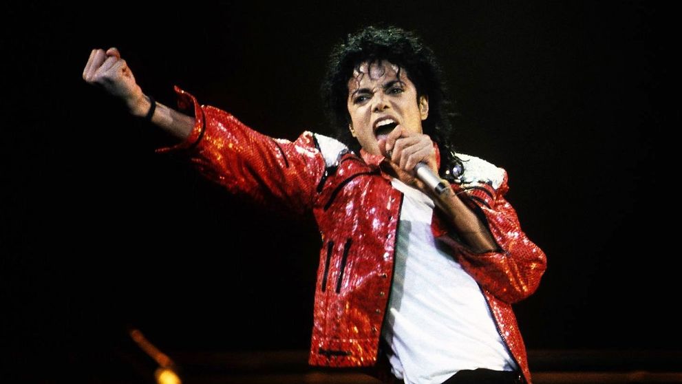 Fanii lui Michael Jackson i-au dat în judecată pe detractorii megastarului. Ce daune au cerut
