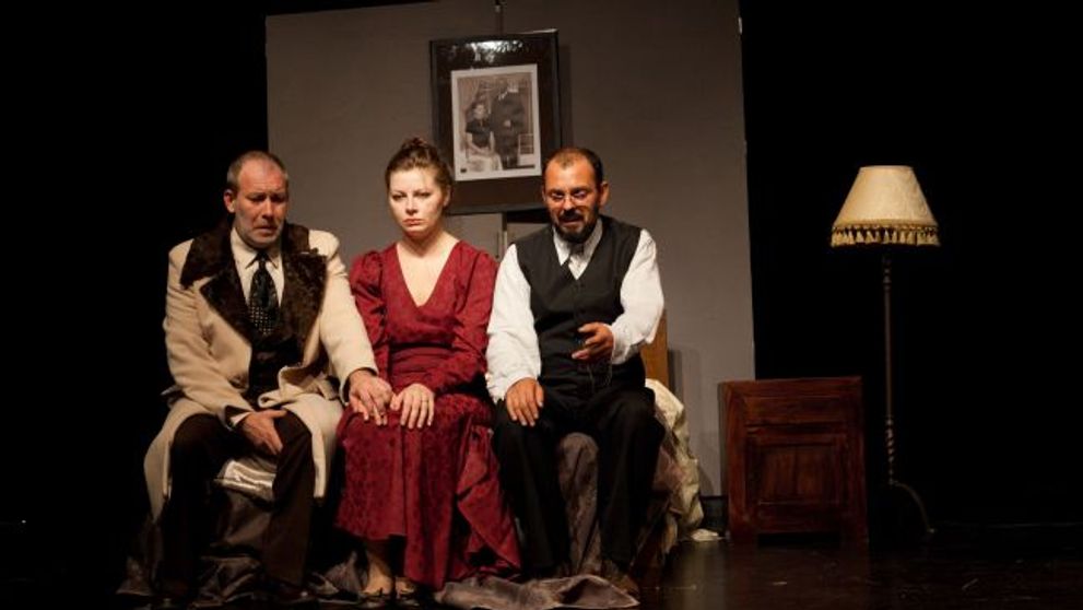 Florin Busuioc revine pe scena teatrului dupa 11 ani