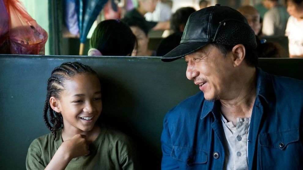 In filme bate tot ce prinde, in viata reala e simpatic foc. Cum arata sotia lui Jackie Chan