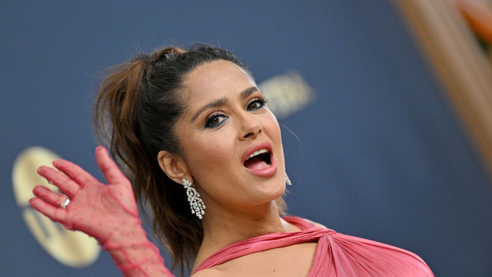 N-a primit degeaba titlul de sex-simbol! Cum poza Salma Hayek nud în anii '90. Fanii actriței, înmărmuriți: „Frumusețe atemporală!”