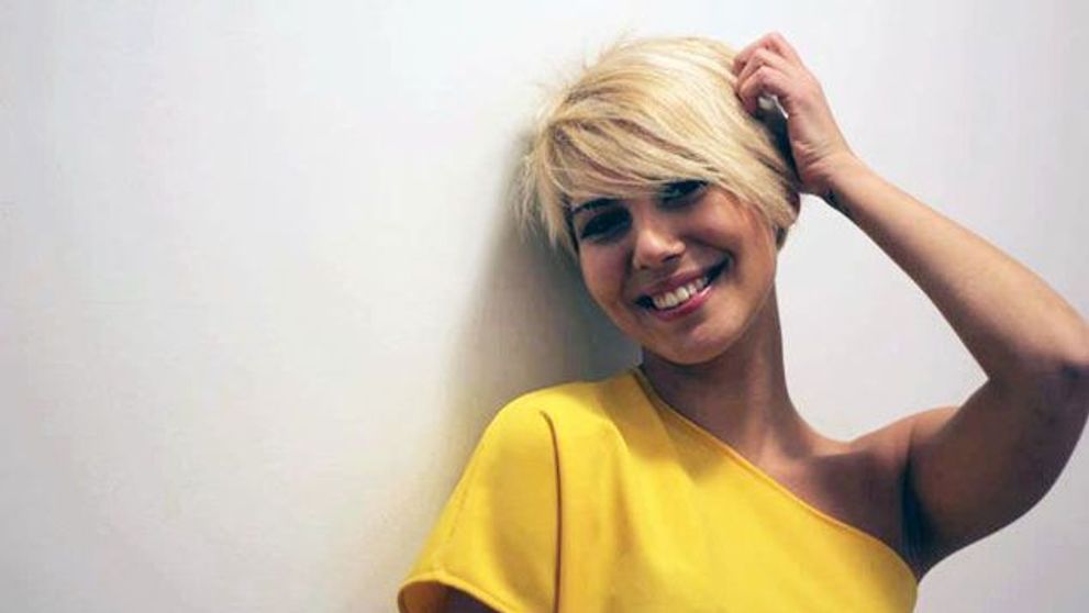 Sore, adepta schimbarilor dese de look. Acum, si-a vopsit parul