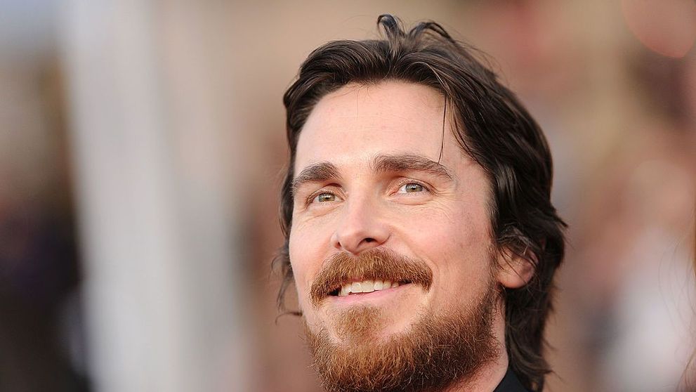 Christian Bale, într-o zi normală a vieții sale. Cum a fost surprins alături de fiul său