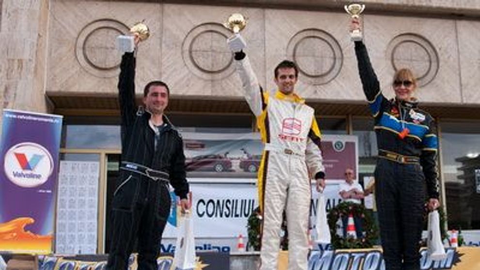 Roxana Ciuhulescu, locul trei  intr-o etapa a Campionatului National de Viteza in coasta Dunlop 2011