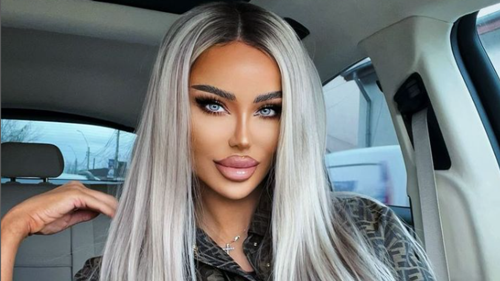Bianca Drăgușanu s-a afișat cu părul său natural! Cum arată vedeta fără  extensii: „Nu mai știam nici ce culoare are” | PRO TV