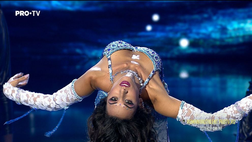 Natalia Duminica, castigatoarea premiului de originalitate a celei de-a 4 semifinale Romanii au talent