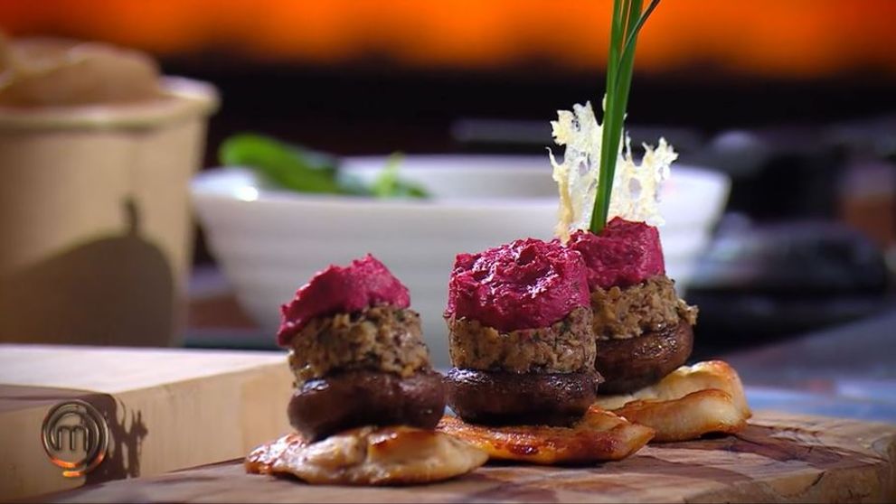 Masterchef 2024, 1 octombrie. Andreea Stan - Turnuri din carne și ciuperci