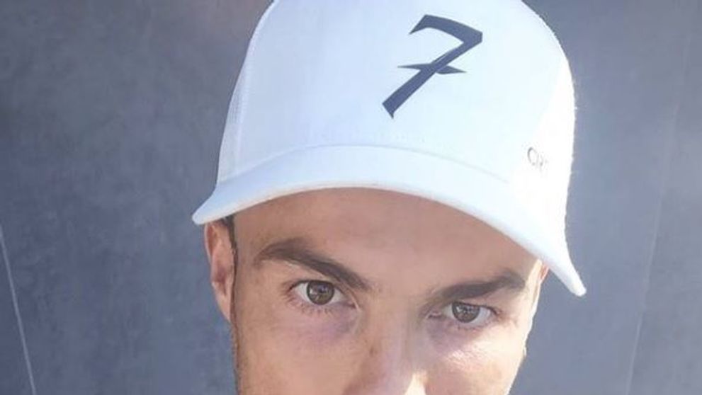 Cristiano Ronaldo, din nou viral pe internet! Peste 13,5 milioane de like-uri la două fotografii din vacanță