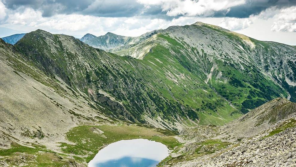 Acolo unde natura este cel mai bun designer. Topul celor mai frumoase parcuri naționale din România