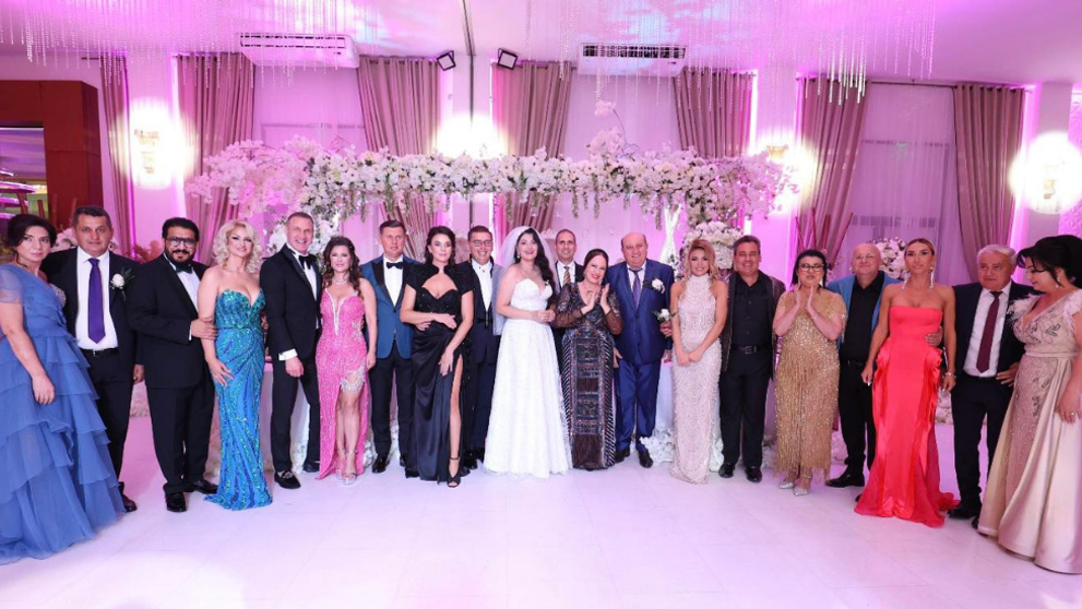 Medana și Alin Oprea, nuntă exclusivistă cu 500 de invitați. Cine au fost cei 20 de nași ai cuplului