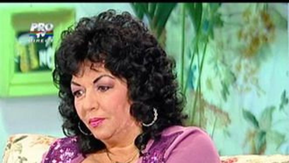 Sotul prezicatoarei Harra a decedat