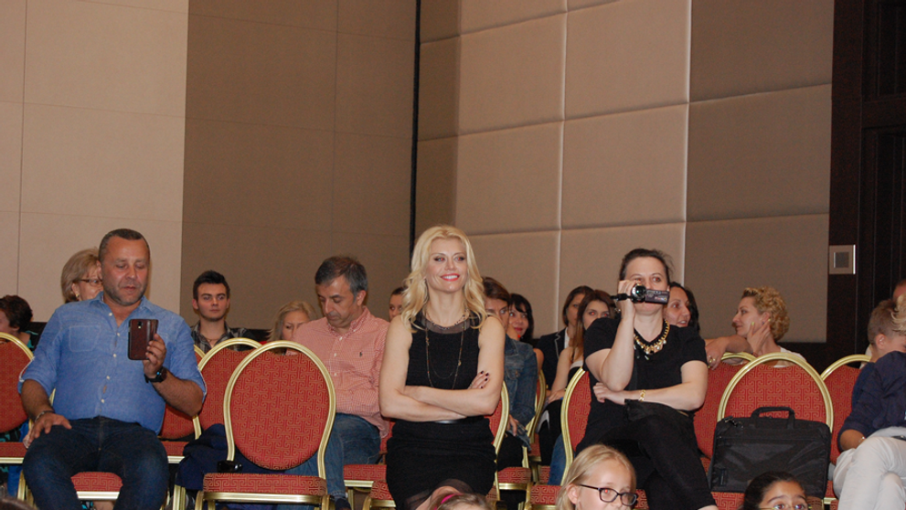 Loredana a sustinut primul workshop pentru scoala sa de muzica!