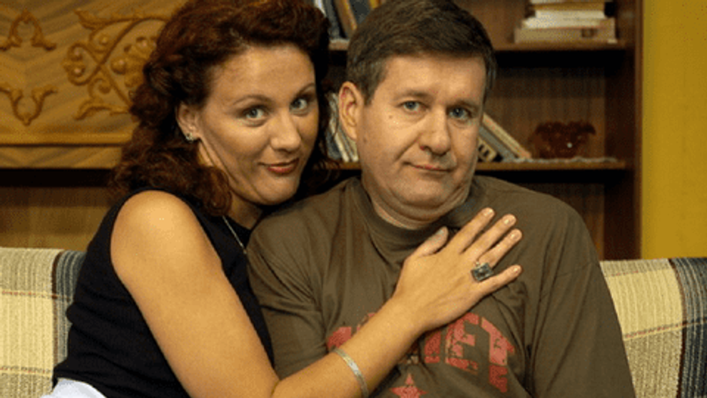 Îți mai aduci aminte de Suzi, soția lui Nelu Curcă din „La Bloc”? Uite cum arată acum și cât de frumoase sunt gemenele ei!