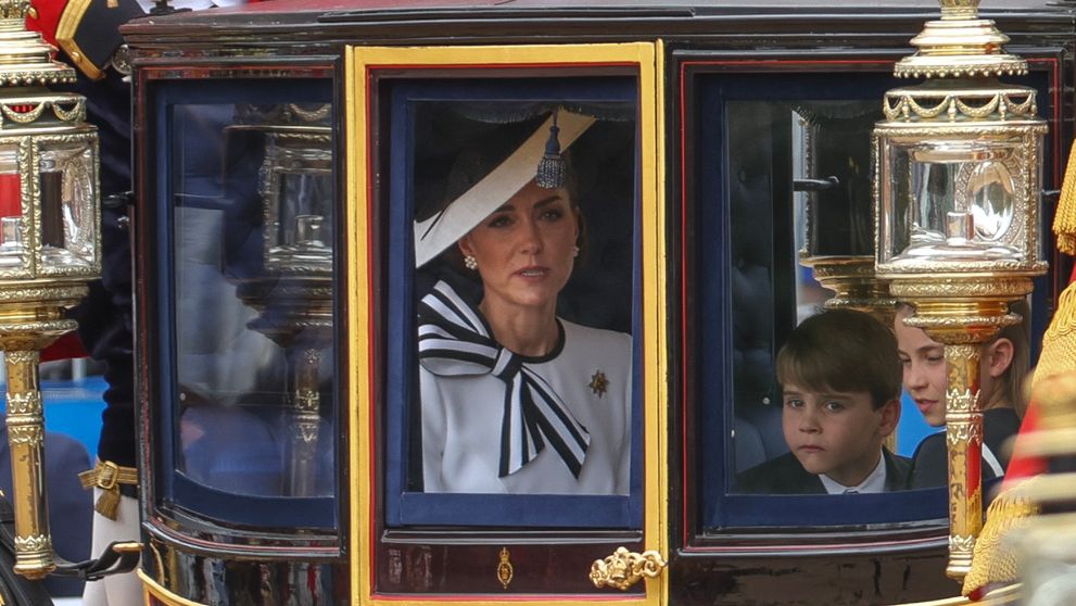 Detaliul dureros pe care nimeni nu l-a observat la Kate Middleton la Trooping the Colour. Ce s-a văzut când prințesa a coborât din trăsură