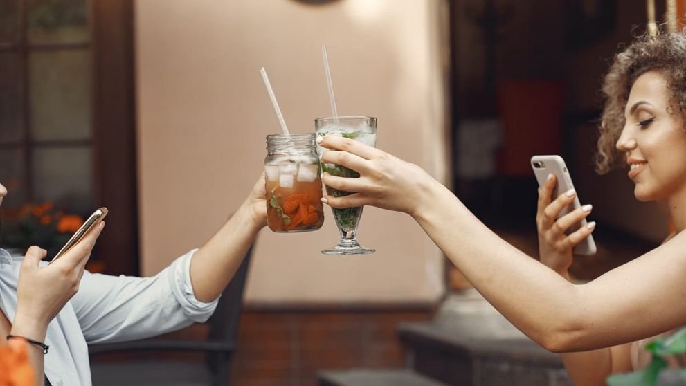 (P) 7 Băuturi non-alcoolice savuroase pentru weekenduri relaxante