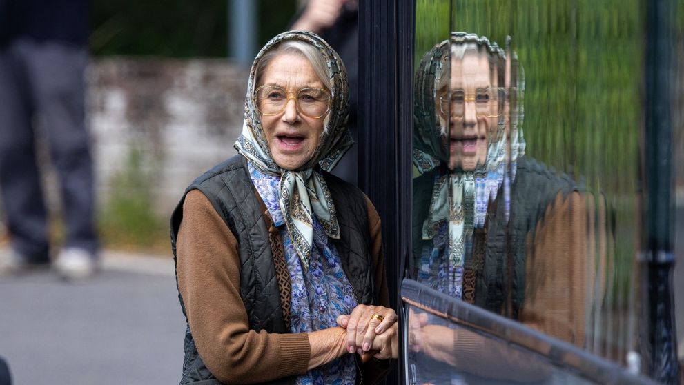 Recunoști bunicuța simpatică din această imagine? E singura persoană din lume care a obținut Tripla Coroană a Actoriei atât în America, cât și în Marea Britanie