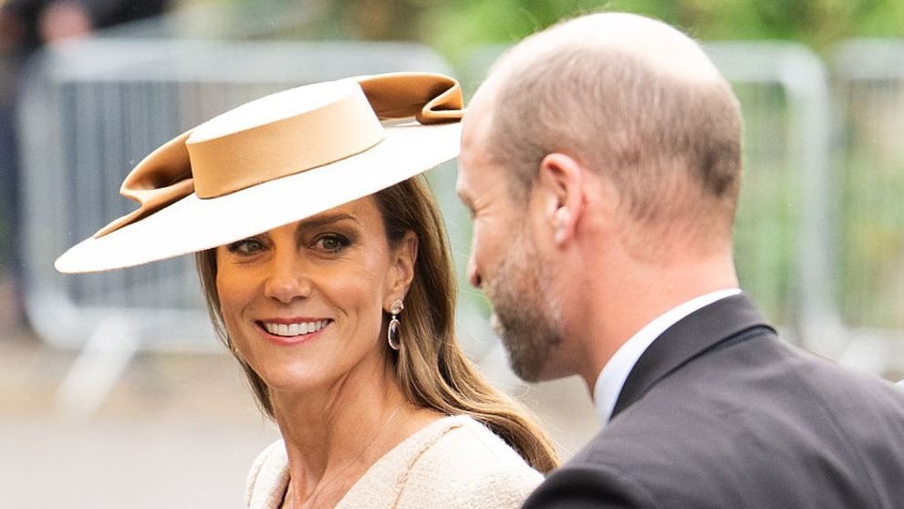Cum se îmbracă o prințesă la nunta altcuiva? Kate Middleton a oferit o lecție de eleganță și bun-gust fără să fure lumina miresei