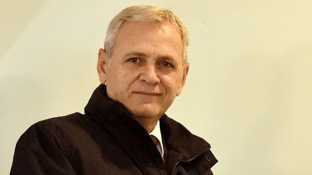 Liviu Dragnea iubește din nou? Tabloidele scriu că ar avea o nouă parteneră tânără