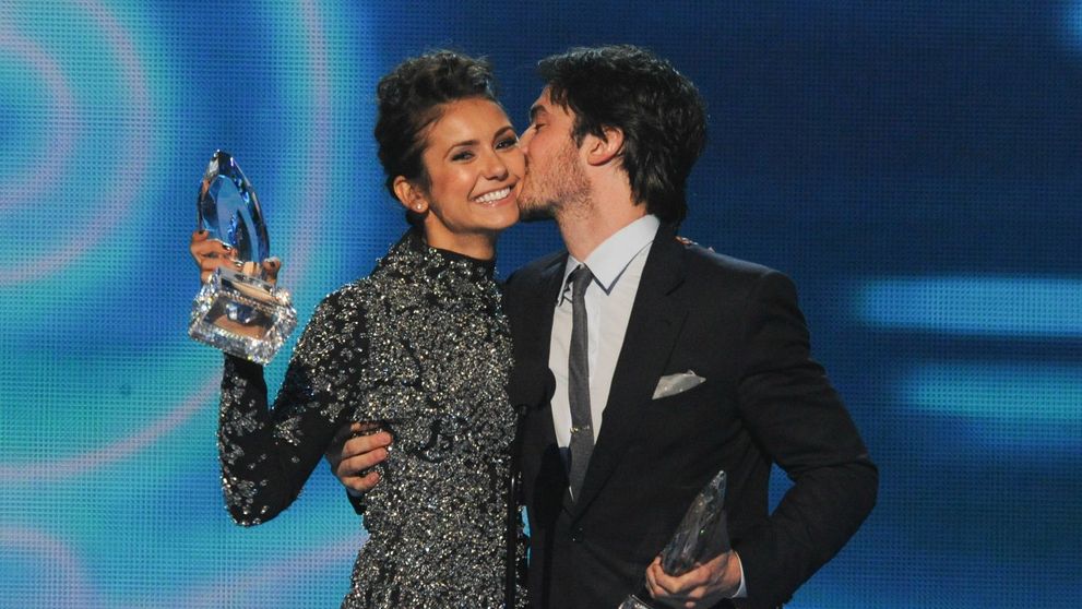 Putini se mai asteptau! Cu cine a fost vazuta Nina Dobrev la scurt timp dupa despartirea de Austin Stowell