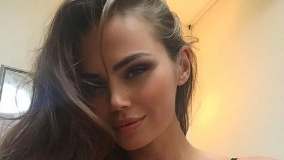 Xenia Deli, moldoveanca de care s-a indragostit Justin Bieber, are o sora superba. Cat de mult seamana cele doua