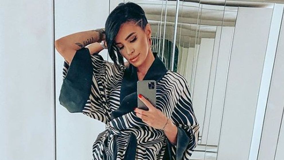 Adelina Pestrițu le-a răspuns fanilor dacă este însărcinată sau nu: „E un bebe pe drum?”