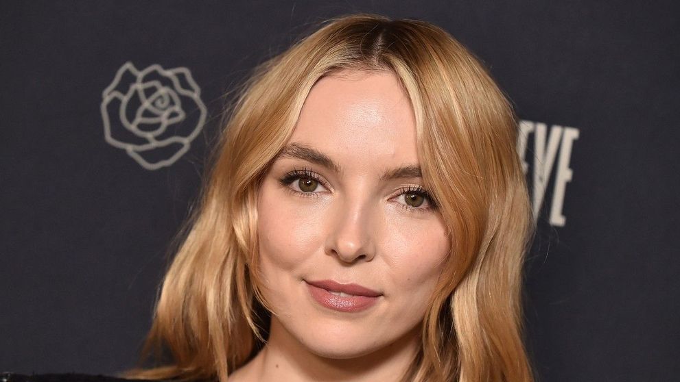 Actrița Jodie Comer este ”cea mai frumoasă femeie din lume”. Le-a detronat pe Bella Hadid și Zendaya