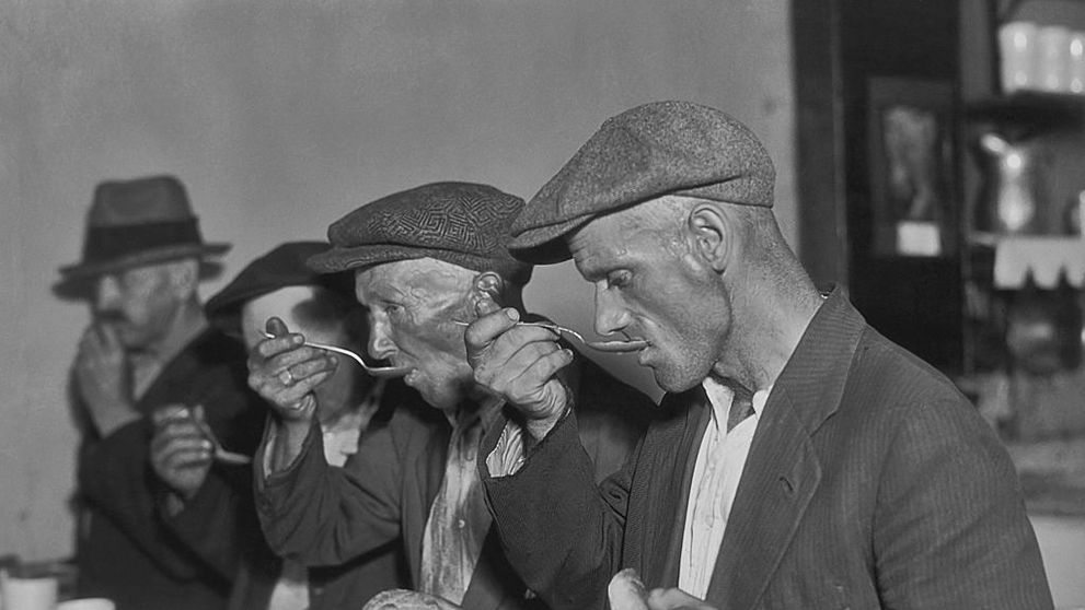 Fotografii de epocă arată cât de disperată și dezolantă era America în timpul Marii Crize economice