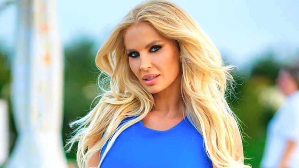 Andreea Bănică s-a fotografiat din nou nemachiată și fără filtre! Cum arată vedeta la 45 de ani