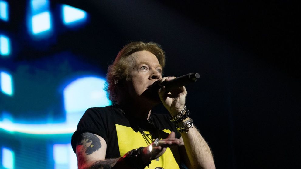 GUNS N’ ROSES a dat startul turneului mondial cu un show în Abu Dhabi