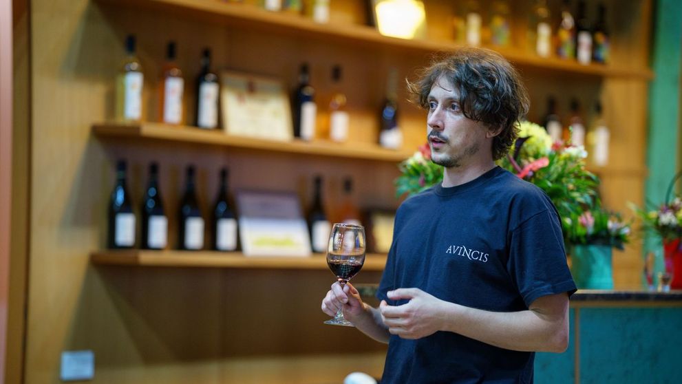 Cum să alegi vinul, în funcție de mâncarea pe care o consumi! Sfaturile unui oenolog italian