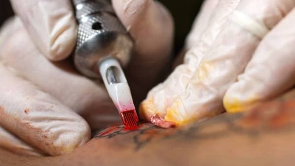 A suferit de depresie si a ales sa isi faca un tatuaj pe care doar ea il intelege. Adevarul pe care il ascunde