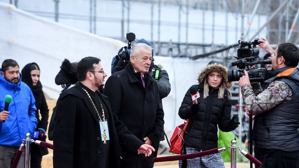 Fostul primar al Capitalei Sorin Oprescu, diagnosticat cu Covid-19. „Starea lui e bună”